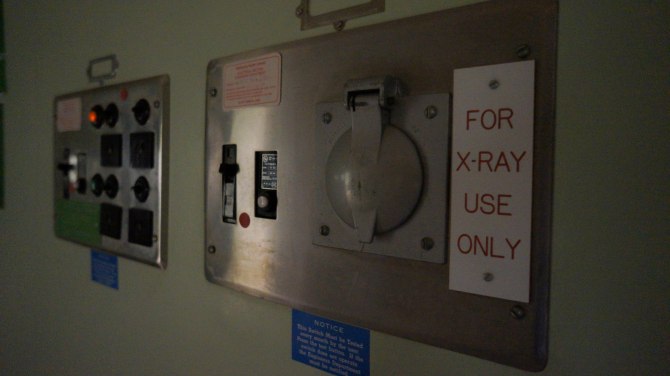 X-Ray machine controls