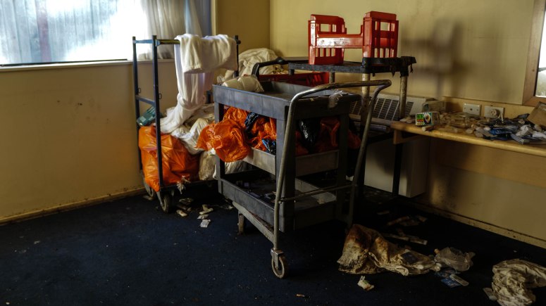 Abandoned Holiday Inn