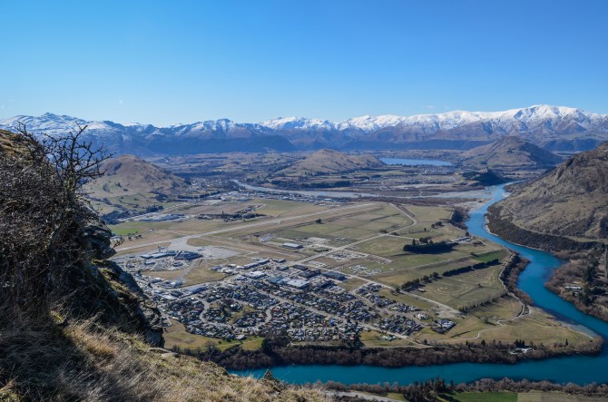 North Korea Prison Set