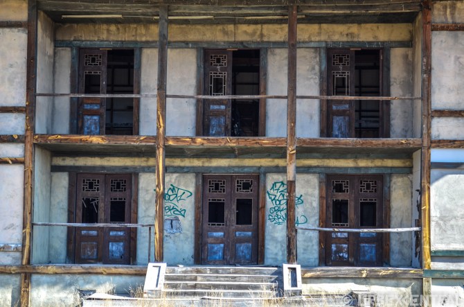 North Korea Prison Set